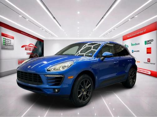 Blue 2016 Porsche Macan S
