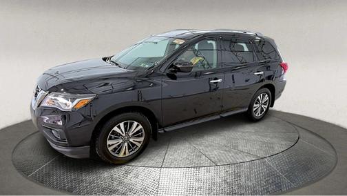 2020 Nissan Pathfinder S