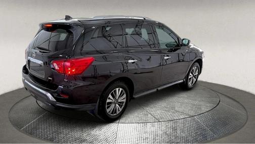 2020 Nissan Pathfinder S
