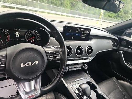 2022 Kia Stinger GT2