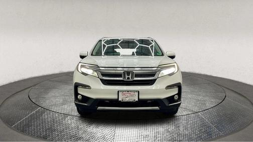 2021 Honda Pilot Touring 8-Passenger