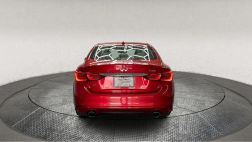 2022 INFINITI Q50 LUXE
