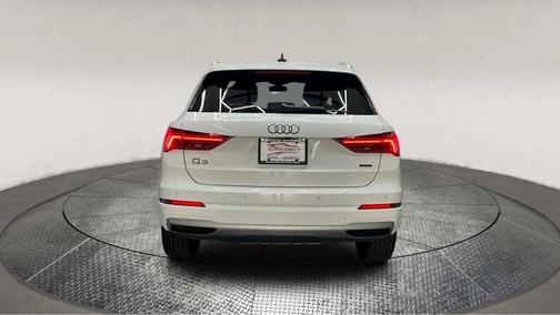 2021 Audi Q3 40 Premium