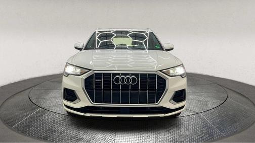 2021 Audi Q3 40 Premium
