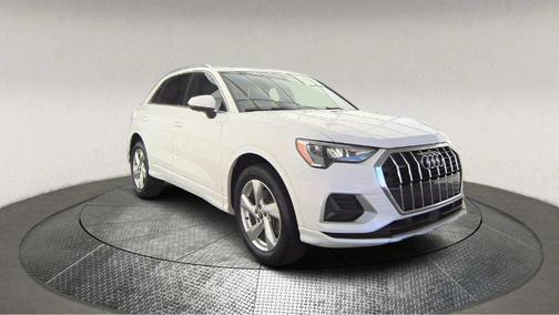 2021 Audi Q3 40 Premium