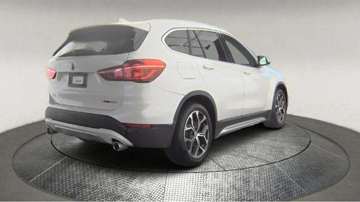 2021 BMW X1 xDrive28i