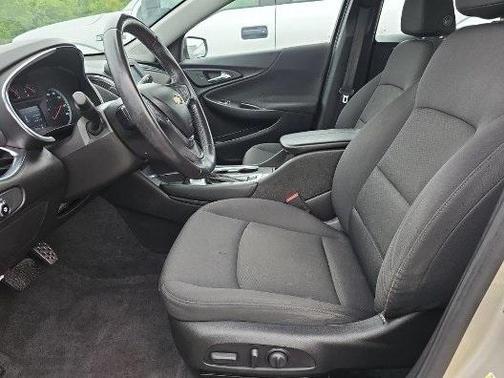 2016 Chevrolet Malibu Hybrid Hybrid