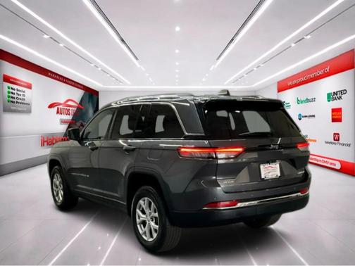 Metallic 2023 Jeep Grand Cherokee Limited