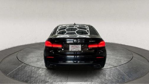 2021 BMW 530 i xDrive