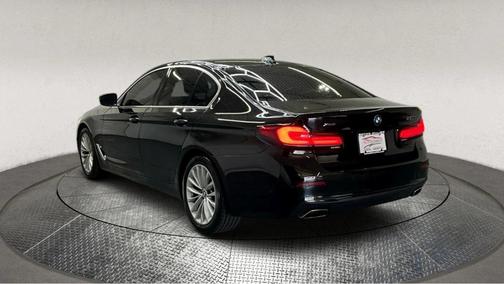 2021 BMW 530 i xDrive