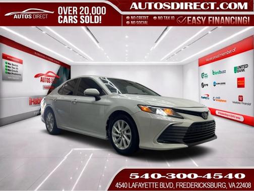 2022 Toyota Camry LE