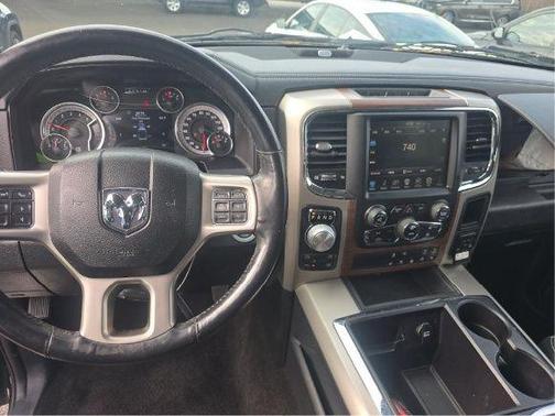 Brilliant Black Crystal Pearlcoat 2015 RAM 1500 Laramie