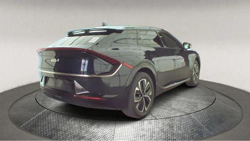 2023 Kia EV6 Wind