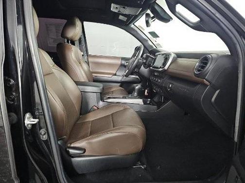 2022 Toyota Tacoma Limited