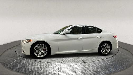 2020 Alfa Romeo Giulia Ti