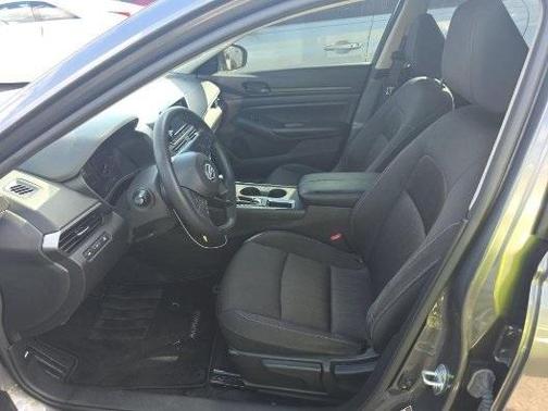 2023 Nissan Altima 2.5 S