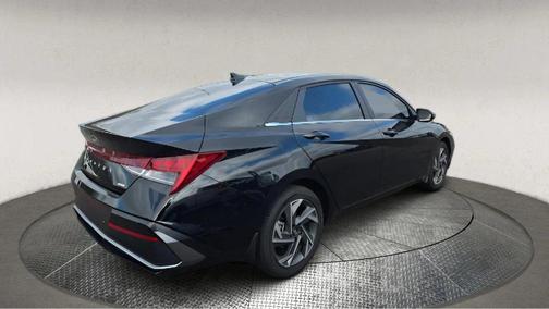 2024 Hyundai ELANTRA HEV Limited