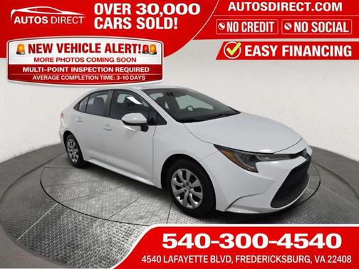White 2022 Toyota Corolla LE