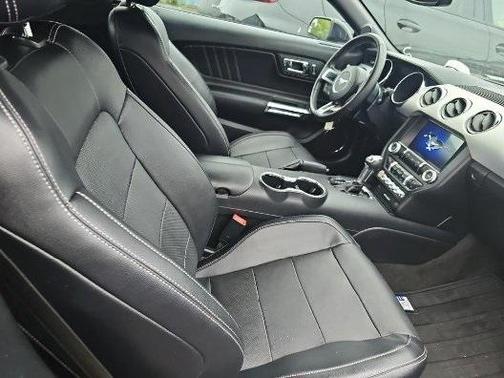 2016 Ford Mustang EcoBoost Premium