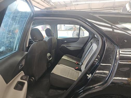Mosaic Black Metallic 2023 Chevrolet Equinox LS