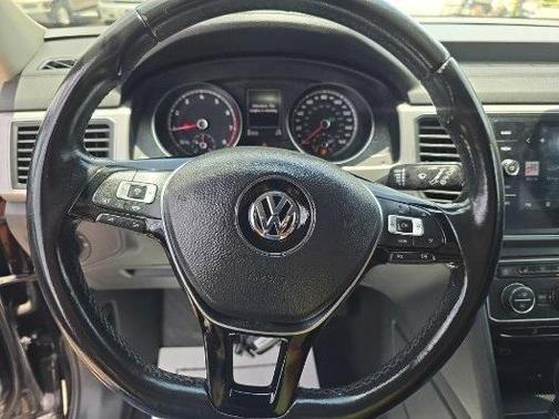 2019 Volkswagen Atlas 3.6L SE w/Technology