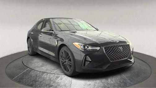 2019 Genesis G70 3.3T Design
