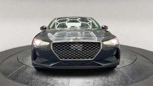 2019 Genesis G70 3.3T Design