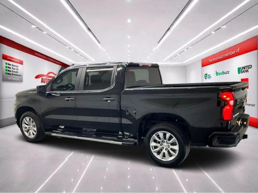 Black 2020 Chevrolet Silverado 1500 Custom