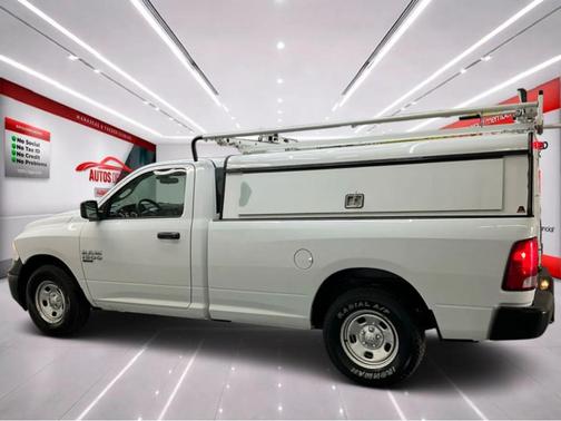 Bright White Clearcoat 2023 RAM 1500 Classic Tradesman