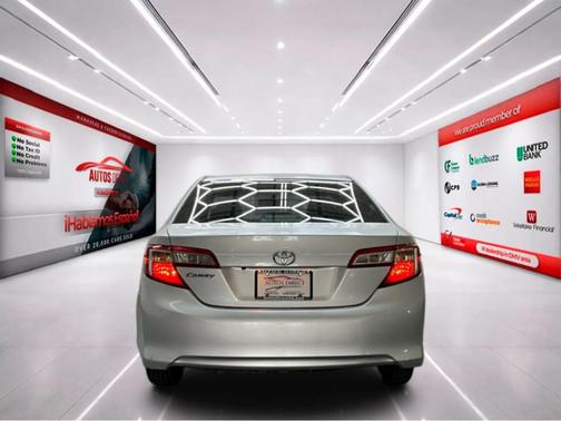 Classic Silver Metallic 2014 Toyota Camry L