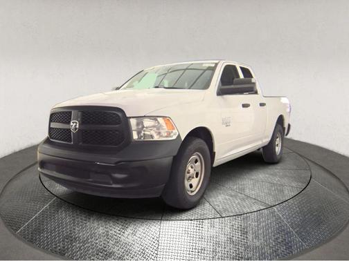 Bright White Clearcoat 2022 RAM 1500 Classic Tradesman