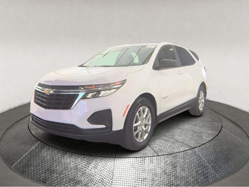 Summit White 2022 Chevrolet Equinox LS