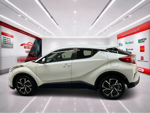 White 2021 Toyota C-HR XLE