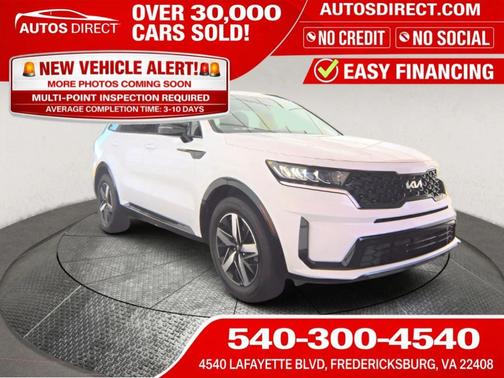 Glacial White Pearl 2022 Kia Sorento S
