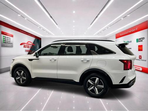 Glacial White Pearl 2022 Kia Sorento S