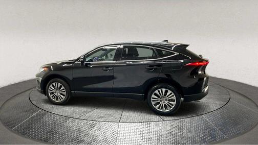 2023 Toyota Venza XLE