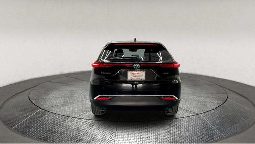 2023 Toyota Venza XLE