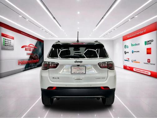 Bright White Clearcoat 2023 Jeep Compass Limited