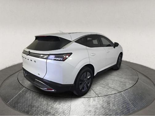 Everest White P 2025 Nissan Murano SL