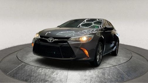 2016 Toyota Camry XLE