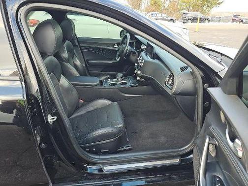 2022 Kia Stinger GT2