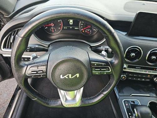 2022 Kia Stinger GT2