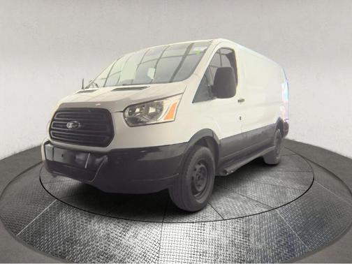 Oxford White 2018 Ford Transit-250 Base