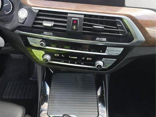 Alpine White 2021 BMW X3 sDrive30i