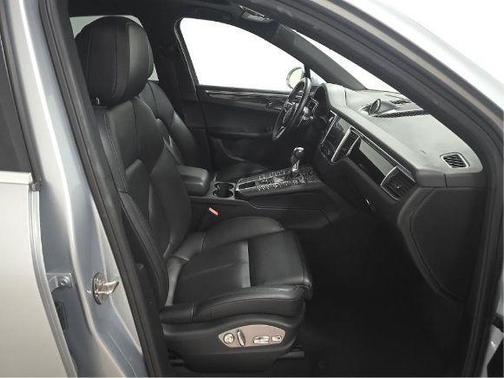Silver 2018 Porsche Macan S