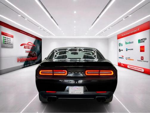 Pitch Black Clearcoat 2018 Dodge Challenger R/T