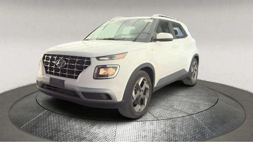 2022 Hyundai VENUE SEL