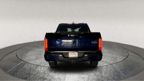 2022 Toyota Tundra Platinum