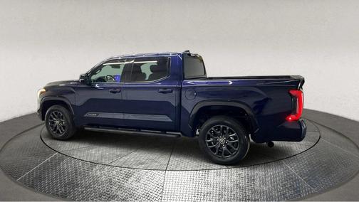 2022 Toyota Tundra Platinum