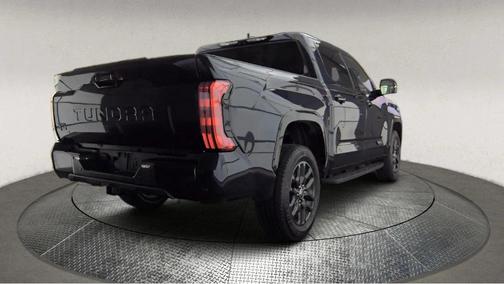 2022 Toyota Tundra Platinum